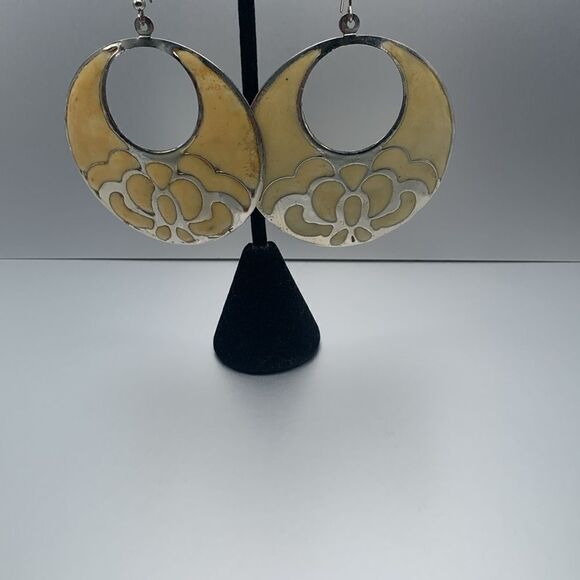 Vintage SET of 3 PAIRS of Gorgeous Hues ENAMELED-METAL earrings, Unmarked - Picture 2 of 5